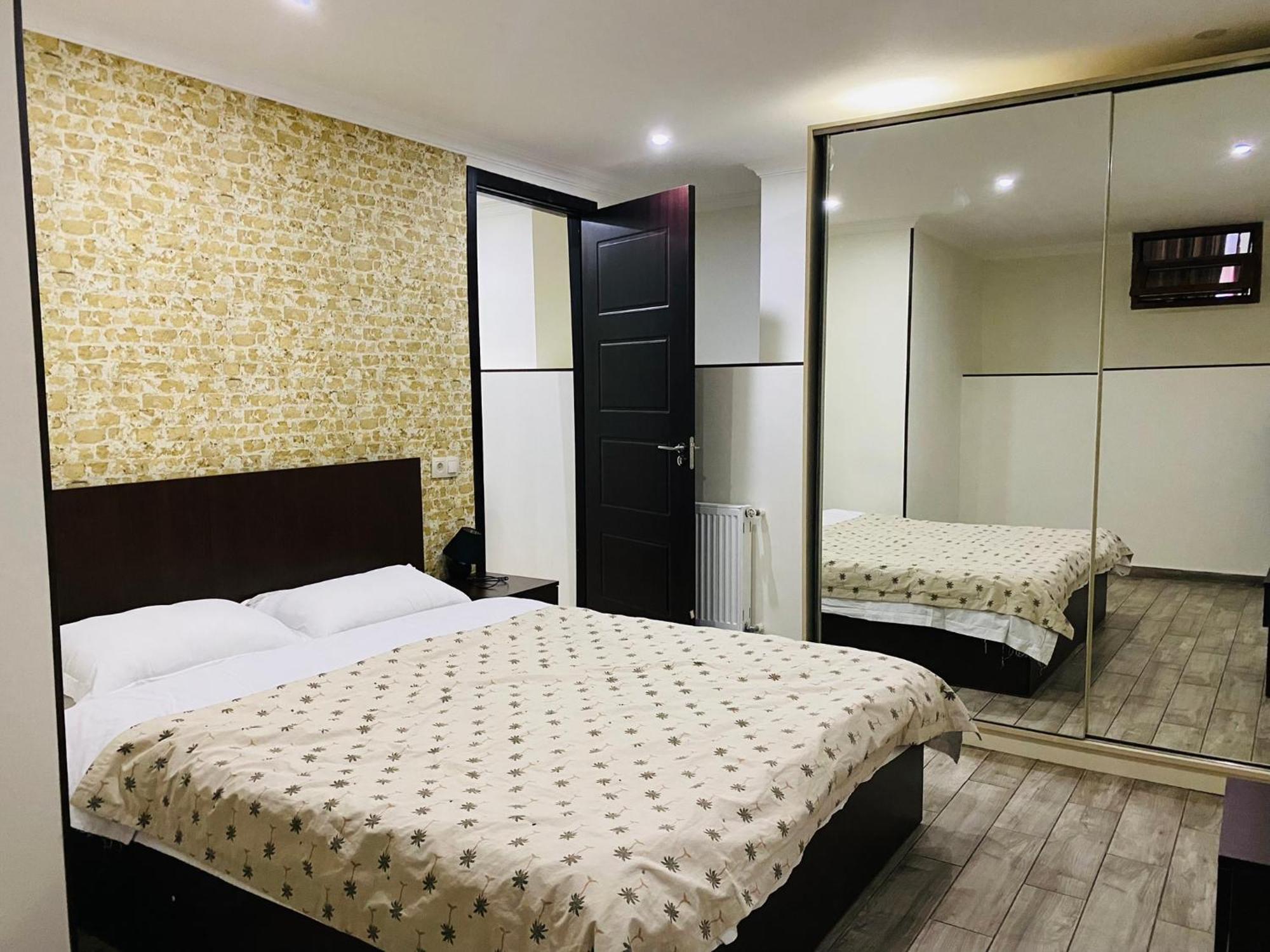 Zaav Apartment Tbilisi Buitenkant foto